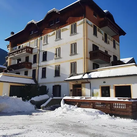 Posta 3* Aprica