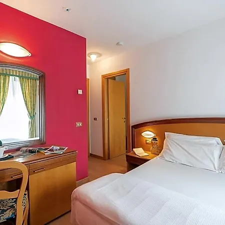 Posta 3* Aprica